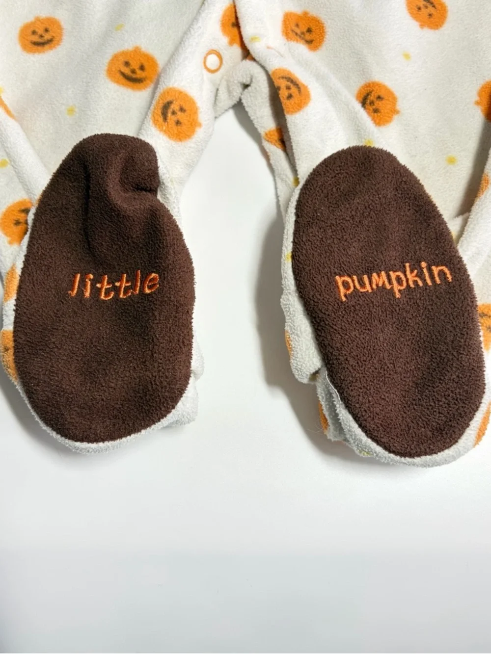 Bundle of Carter’s Baby Footie Pajamas Size 9 Months Fall Pumpkin Dino Stripes - Picture 13 of 15